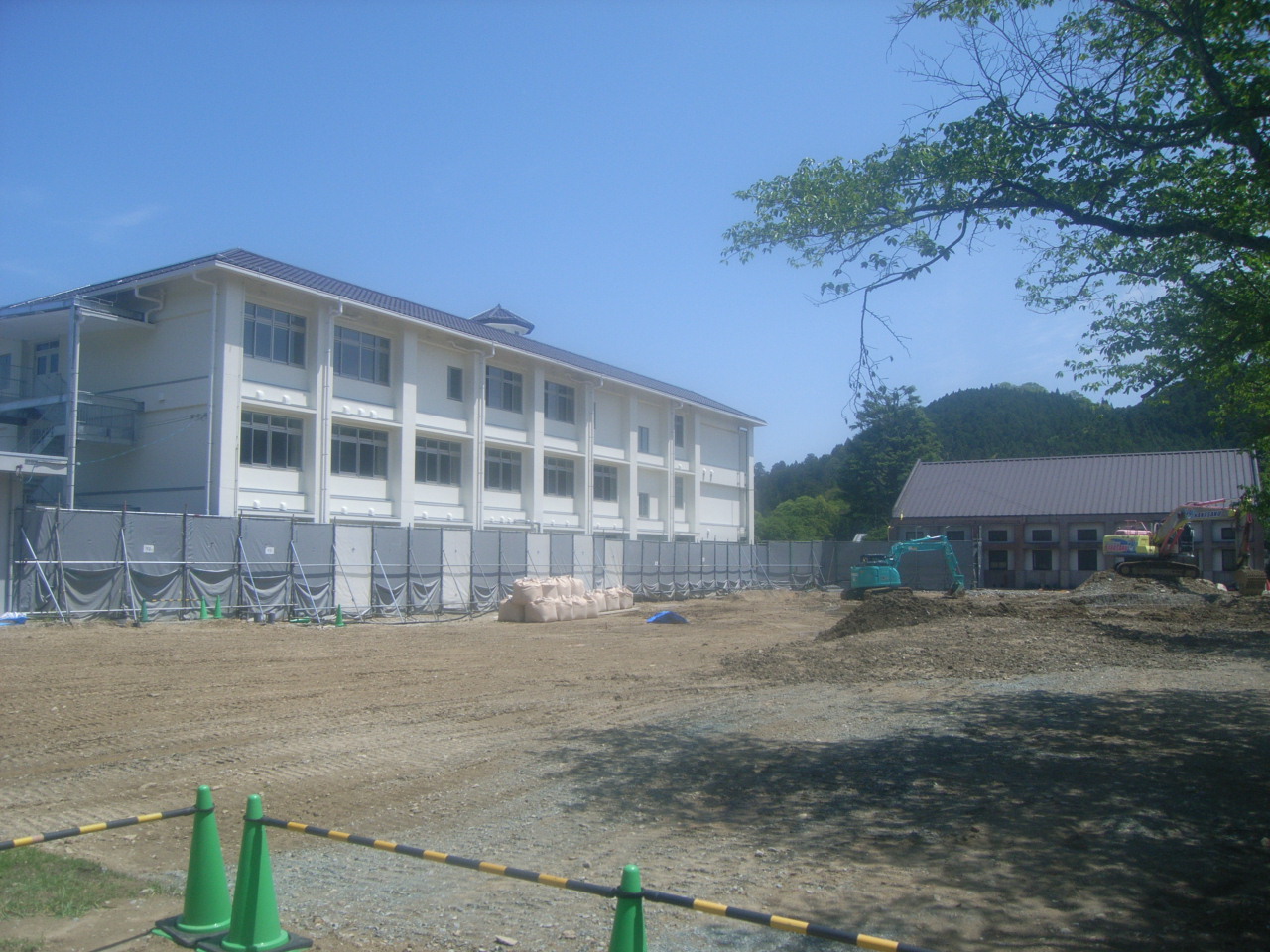 大宇陀高校管理特別教室棟外4棟改築工事