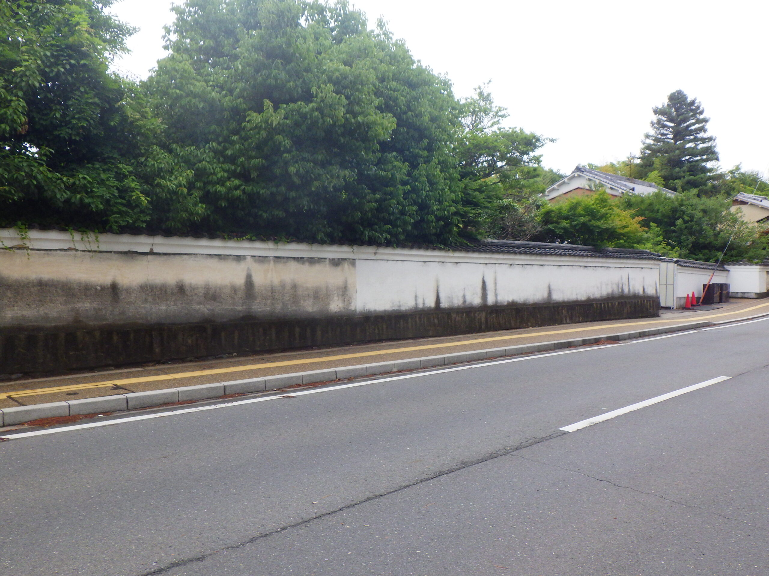 奈良公園　吉城園周辺地区土塀修景工事（吉城園周辺地区整備事業（社会資本）（都づくり）他）