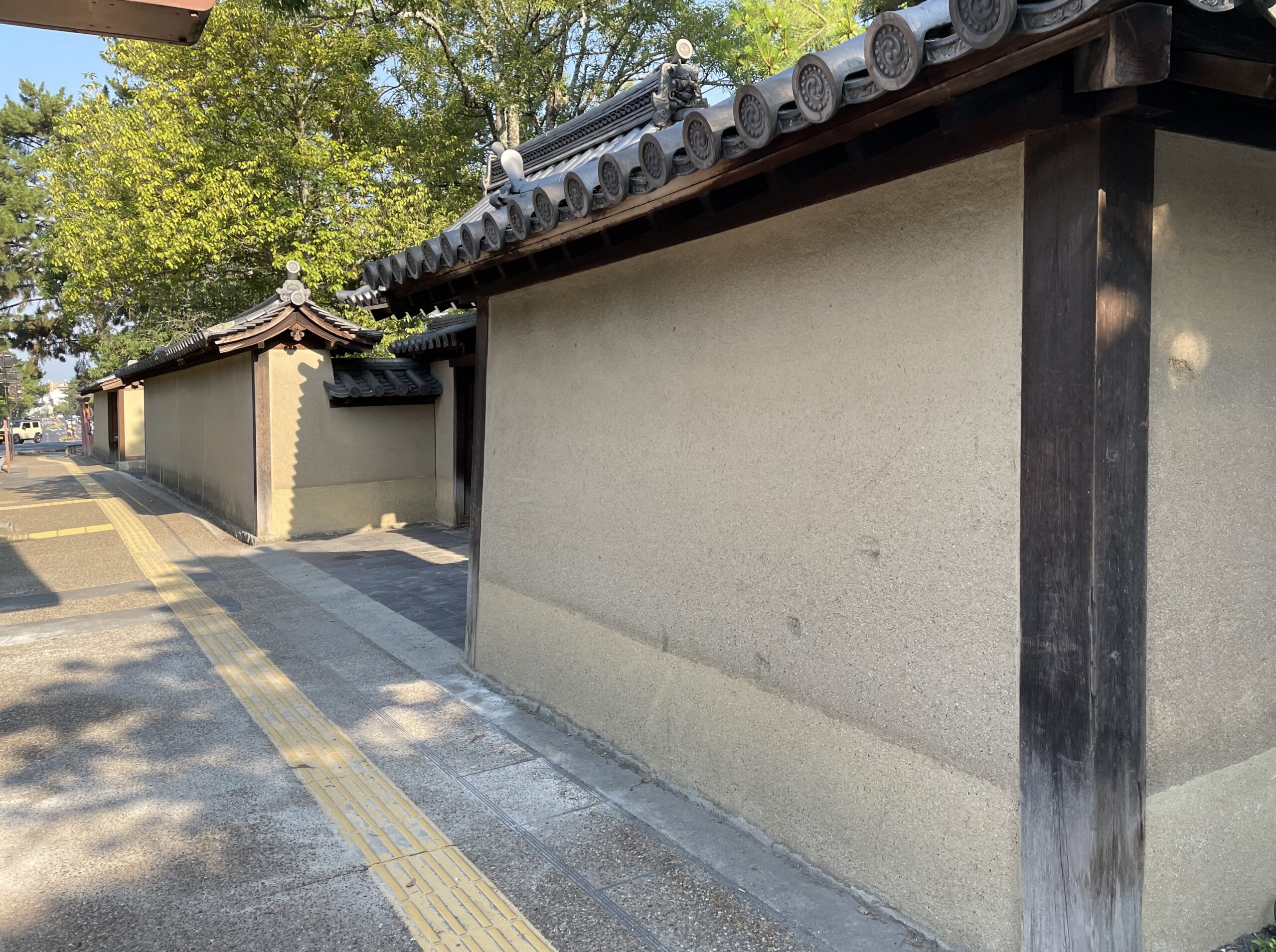 奈良公園　吉城園周辺地区土塀修景工事(吉城園周辺地区整備事業(社会資本)(都づくり)他)