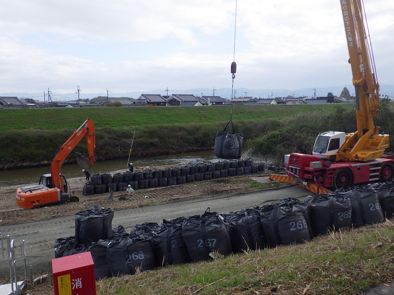 曽我川萱野地区低水護岸補修他工事vol.6