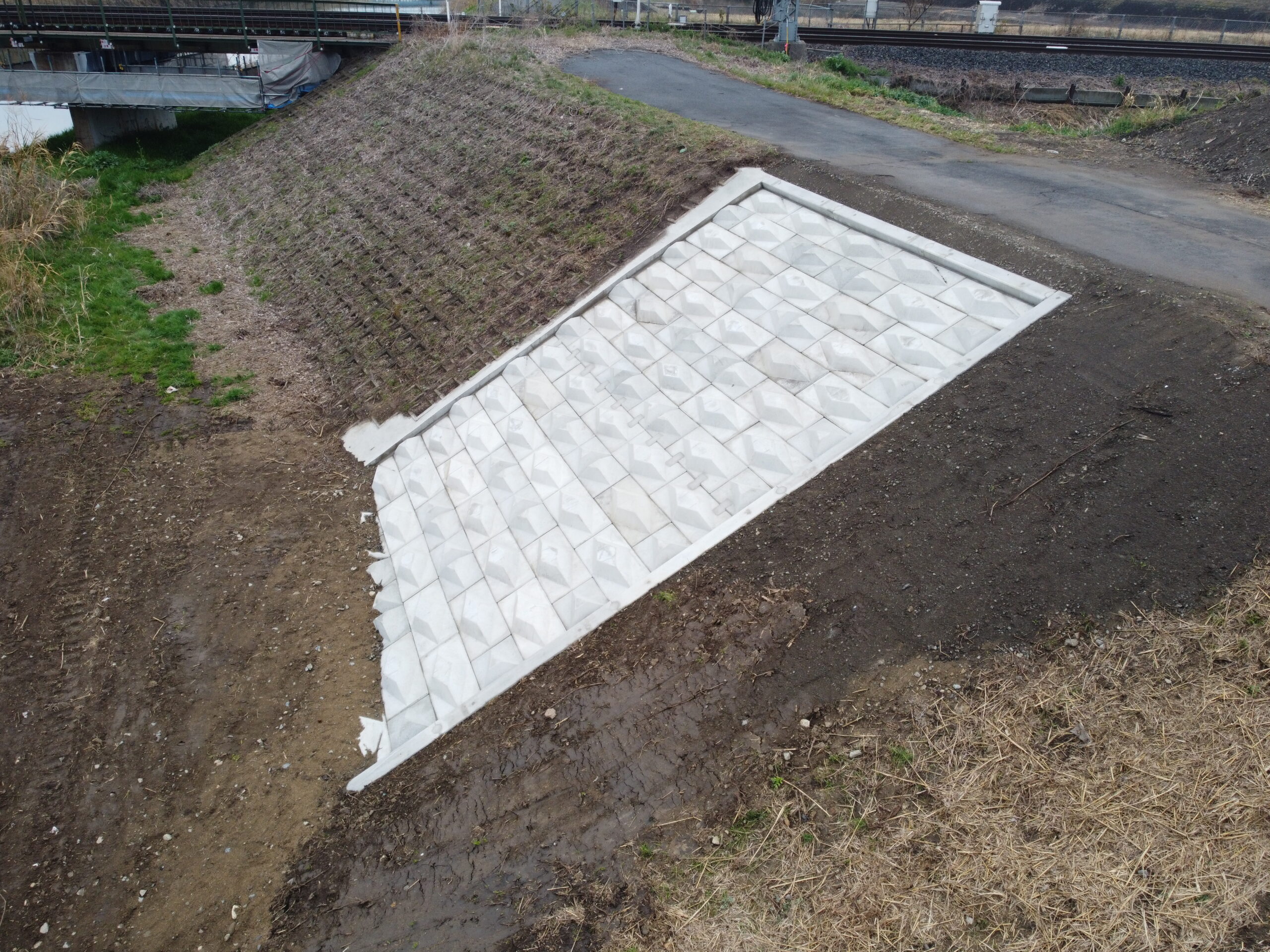 曽我川萱野地区低水護岸補修他工事vol.9