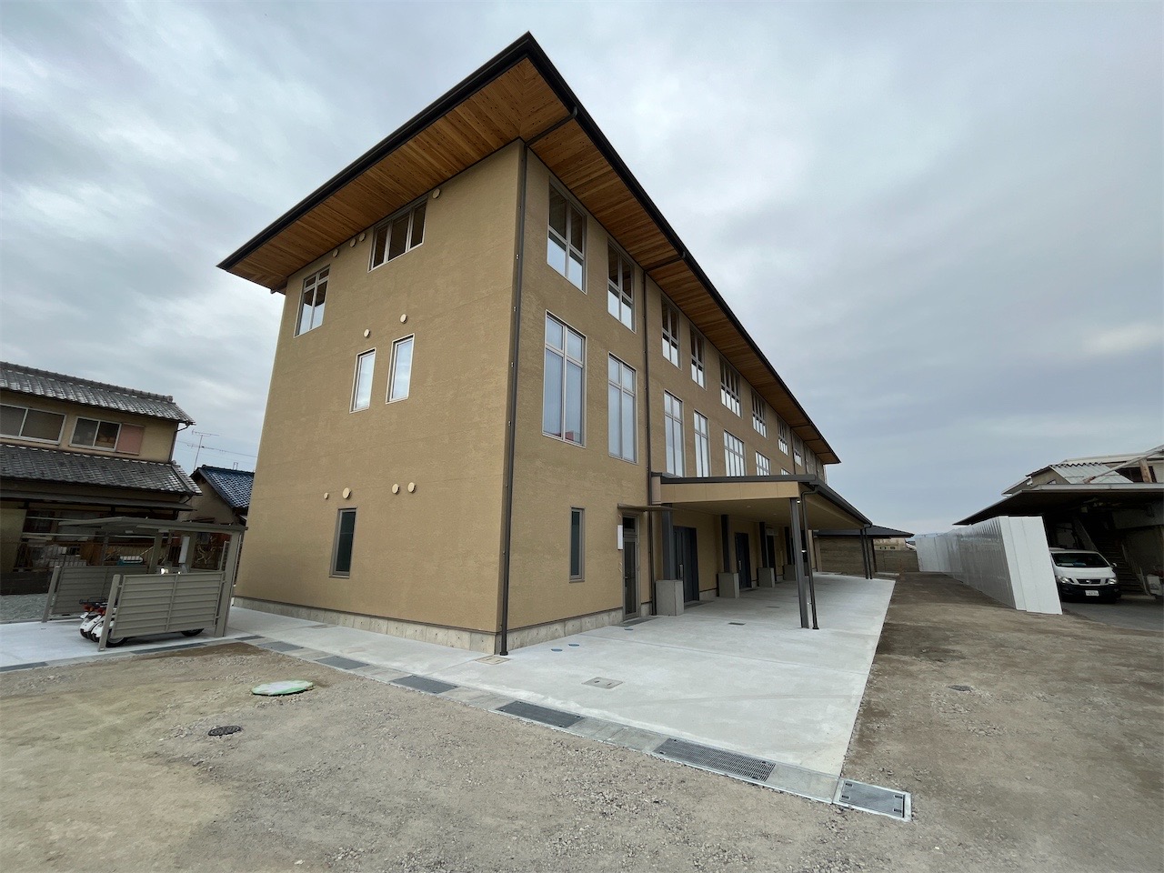 奈良ヤクルト販売株式会社 本社建替計画 新築工事