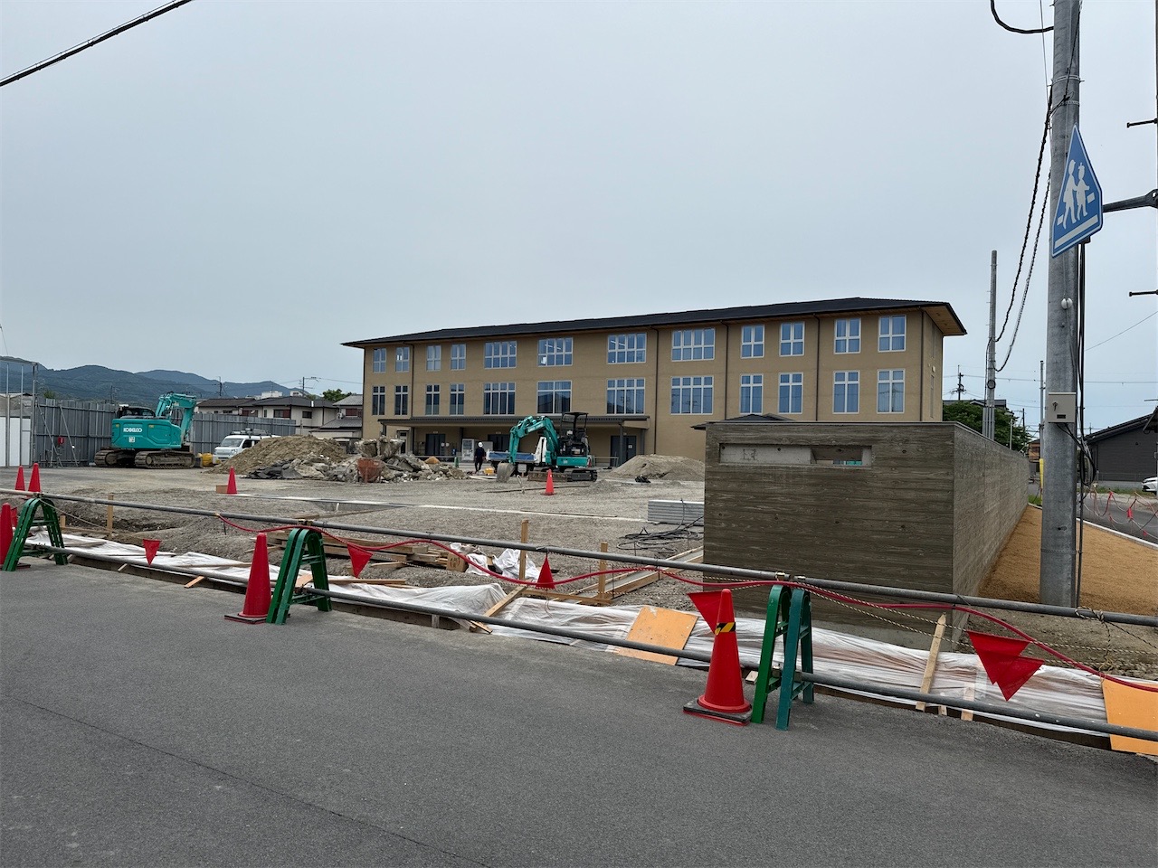 奈良ヤクルト販売　本社建替計画　新築工事