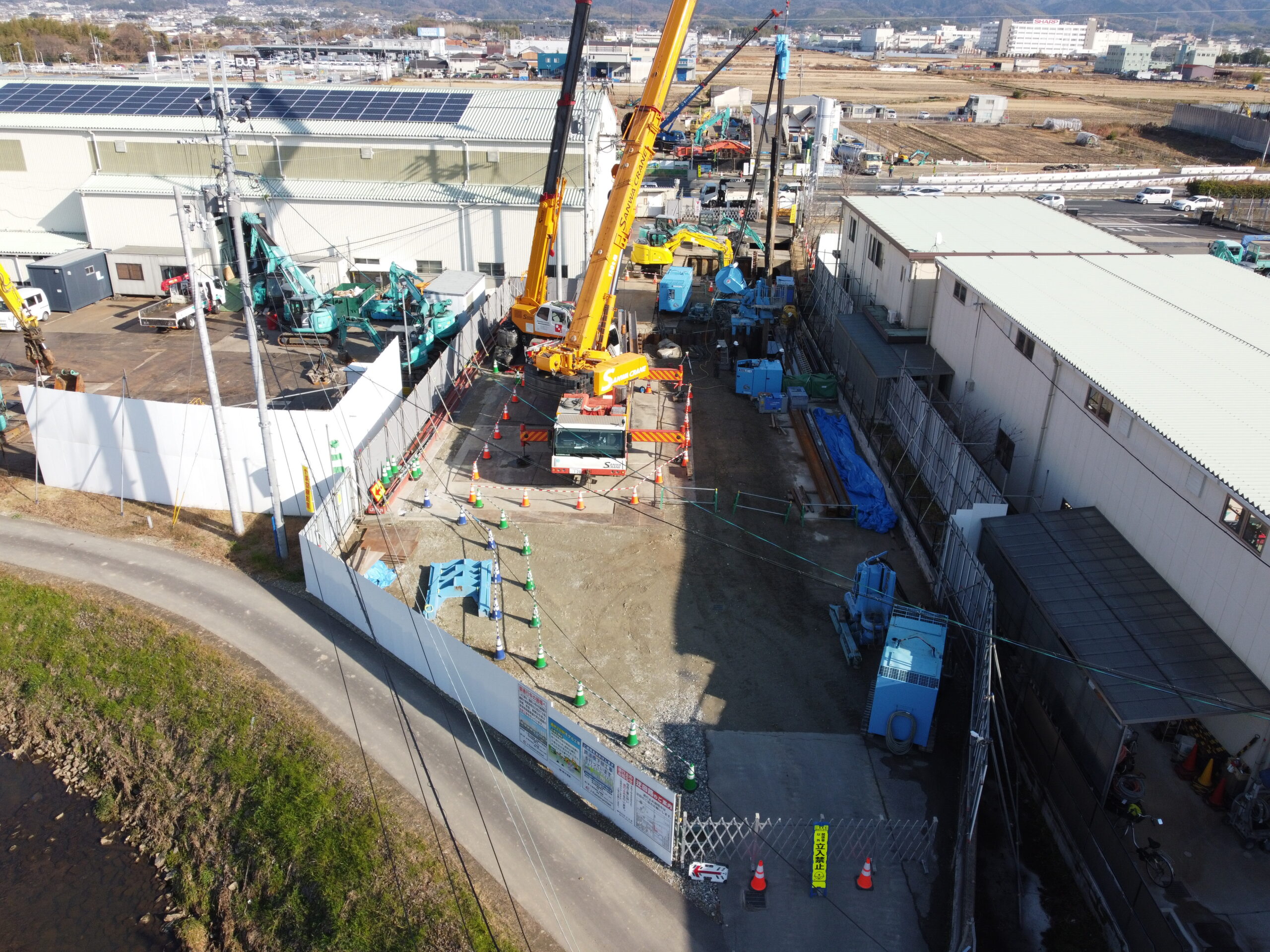 大和北道路下三橋西地区跨道橋下部工事