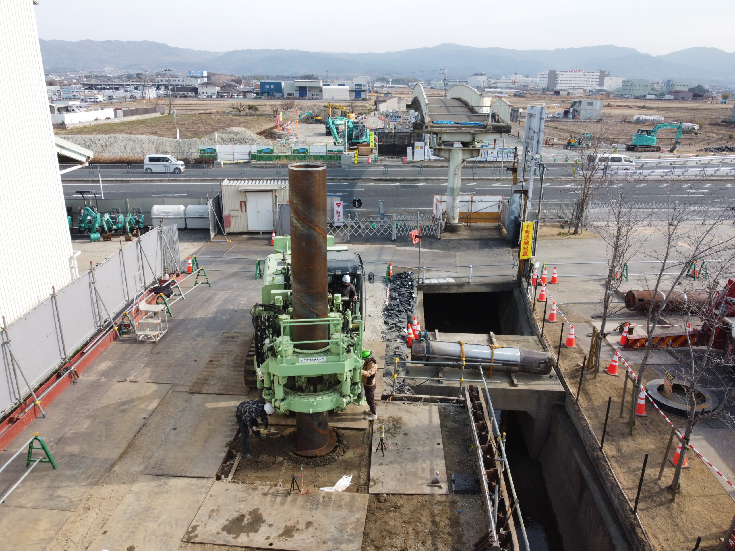 大和北道路下三橋西地区跨道橋下部他工事